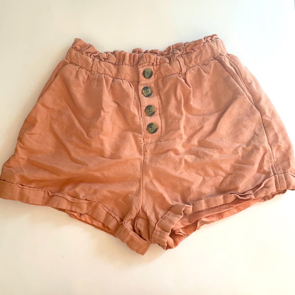 American Eagle Coral High Waisted Shorts